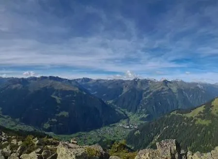 Haus Stehbock Vakantiehuis Partenen