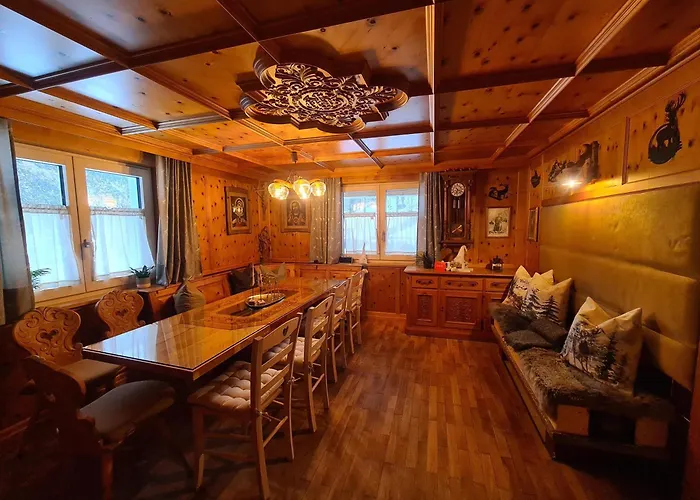 Haus Stehbock Vakantiehuis Partenen